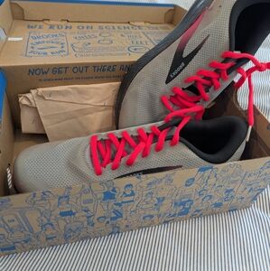 Brooks Catamount Women's 10